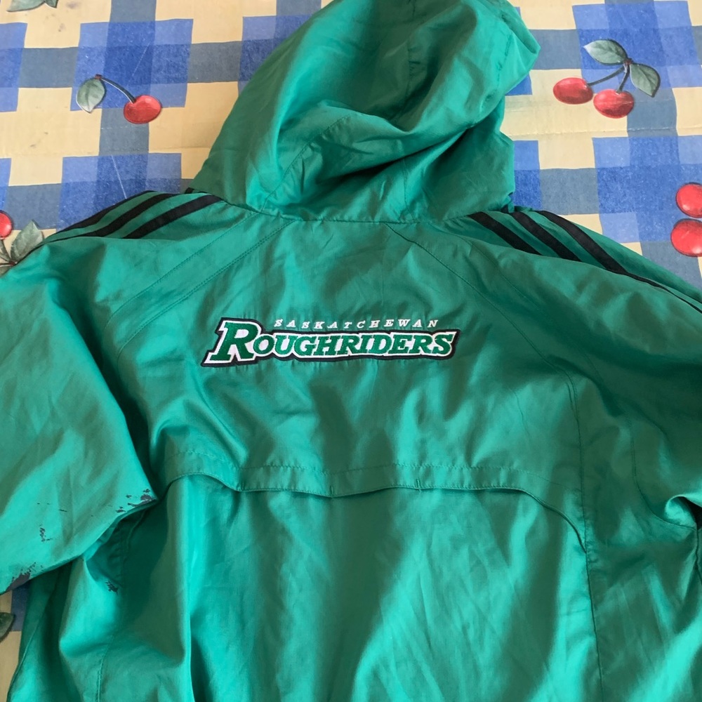 A green Reebok jacket - Picture 3 of 3